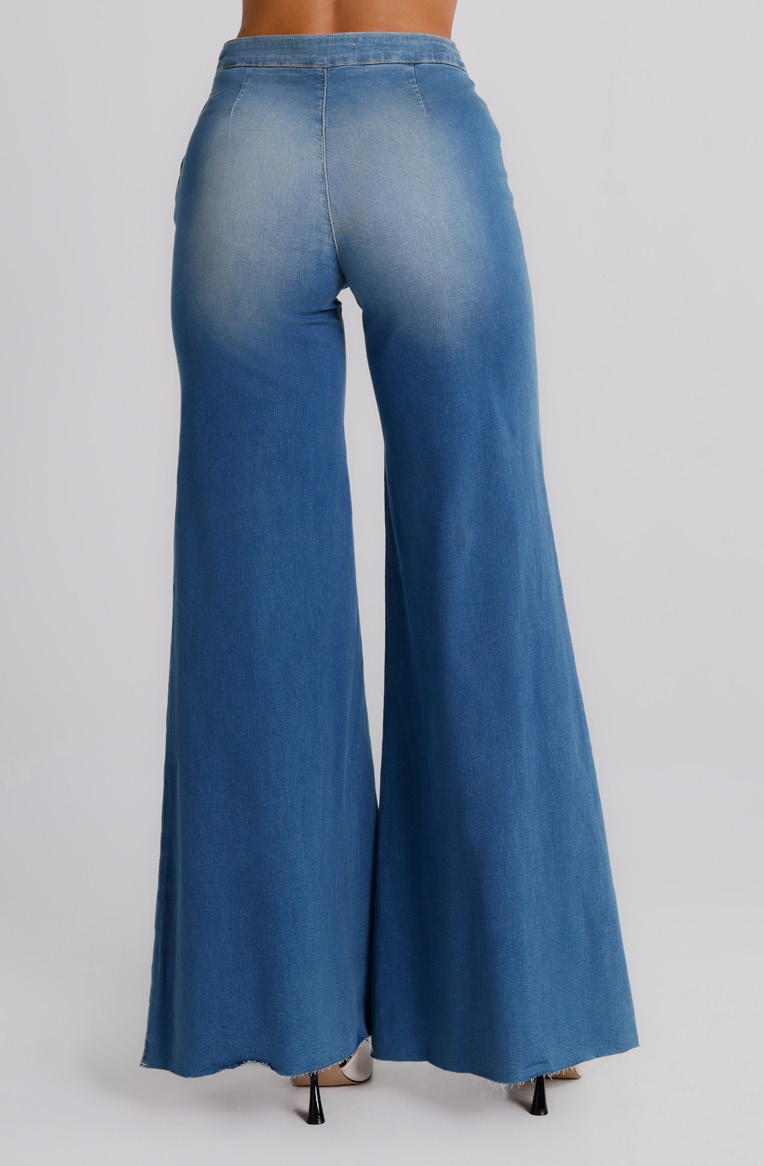 Jeans Donna Palazzo – Denim Chiaro Effetto Vintage Fluido